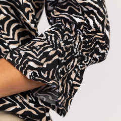 CORA  - ΓΥΝΑΙΚΕΙΑ ΜΠΛΟΥΖΑ ΜΕ ΜΑΝΙΚΙ 3/4