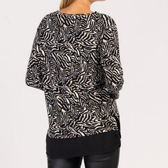 MIRA  - ΓΥΝΑΙΚΕΙΟ ΜΟΝΤΕΛΑ ΜΕ ΜΑΚΡΥΜΑΝΙΚΑ ΜΠΛΟΥΖΑΚΙΑ